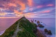 Bild von Nugget Point Lighthouse, The Catlins, South Island - New Zealand - Puzzle Mark Gray 3000 Teile